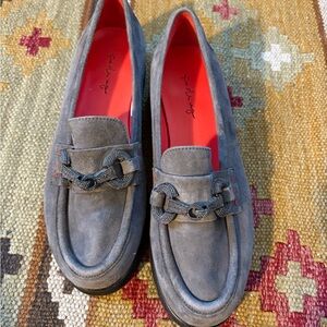 Pas de Rouge Gray Suede Marta Loafers Size 8 NWT